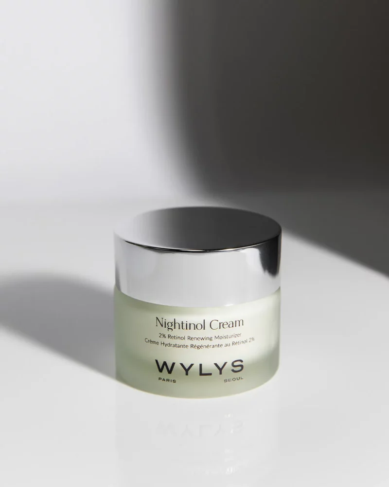 WYLYS Nightinol Cream is a 2% Retinol Overnight Renewing Moisturizer with 3 different types of Vitamin A + algae and ceramides. Made in France.