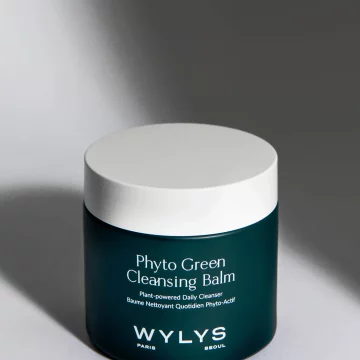 WYLYS Phyto Green Cleansing Balm is a daily cleanser that transforms from balm-to-oil-to-creamy milk to remove dirt, makeup, and sunscreen without any residue.